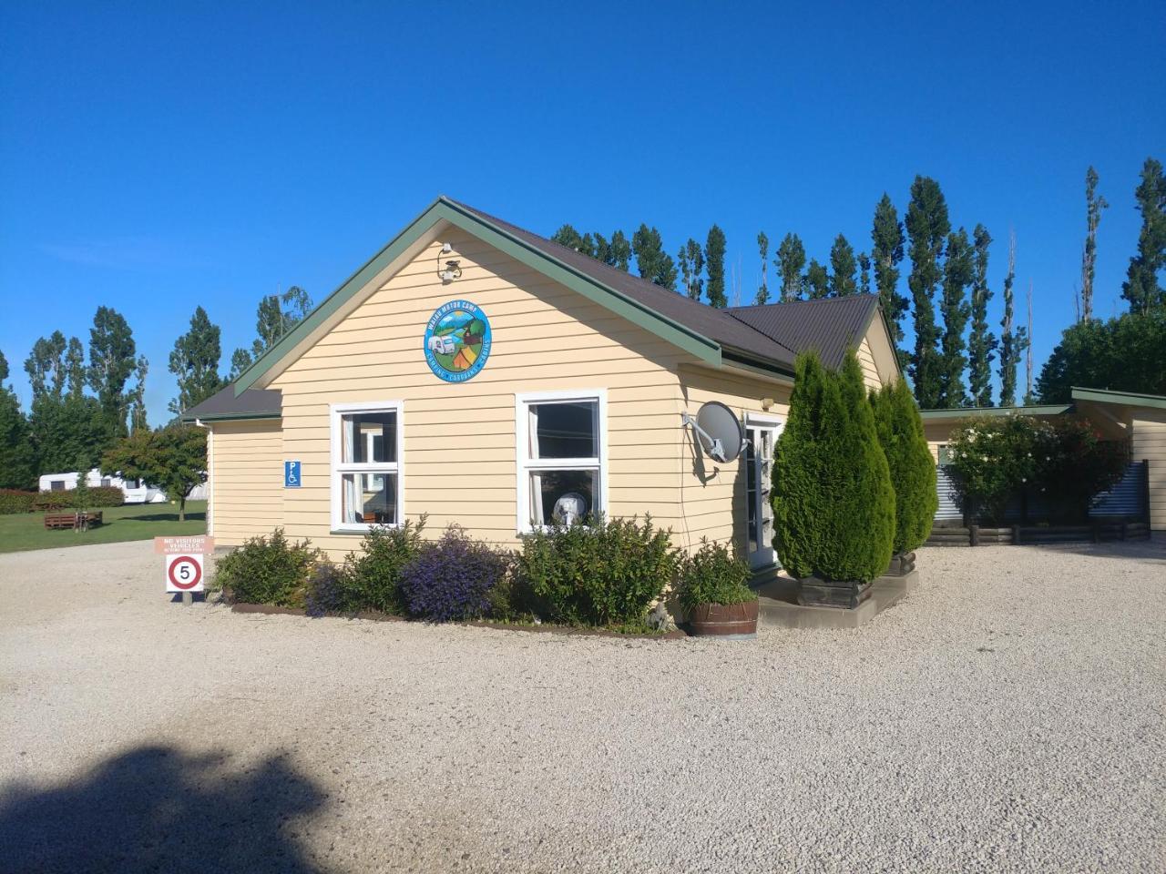 Waiau Motor Camp & Cabins Eksteriør billede